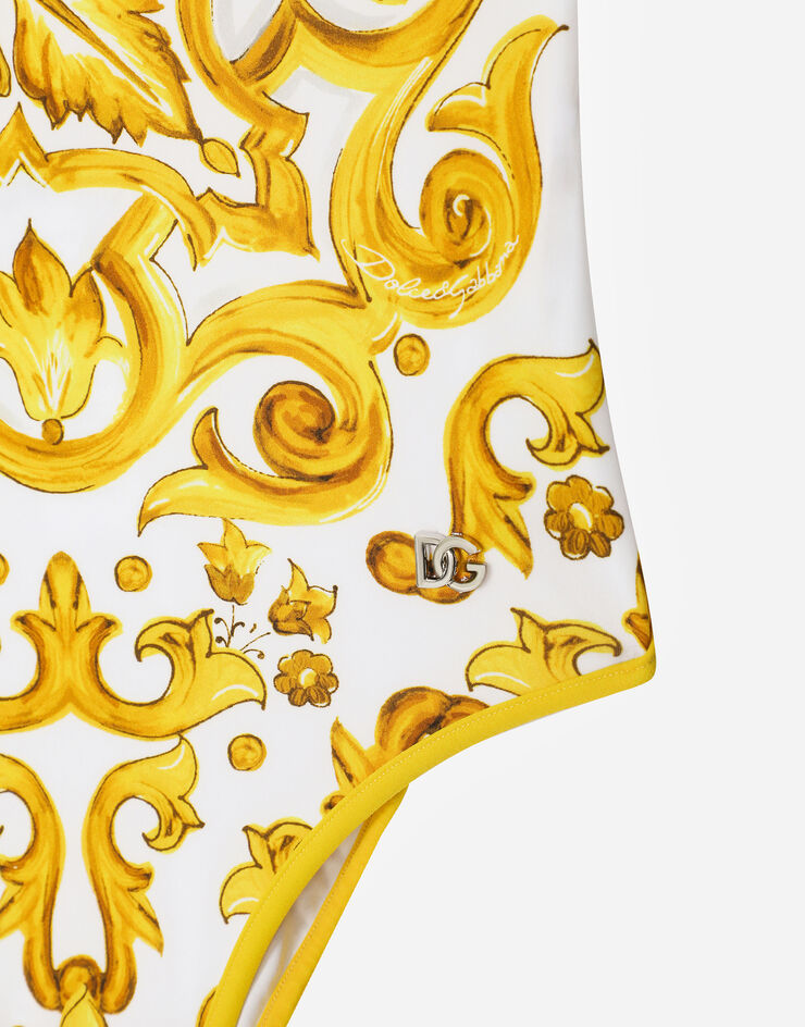 Dolce & Gabbana Bañador olímpico con estampado de mayólica Imprima O9A46JONO19