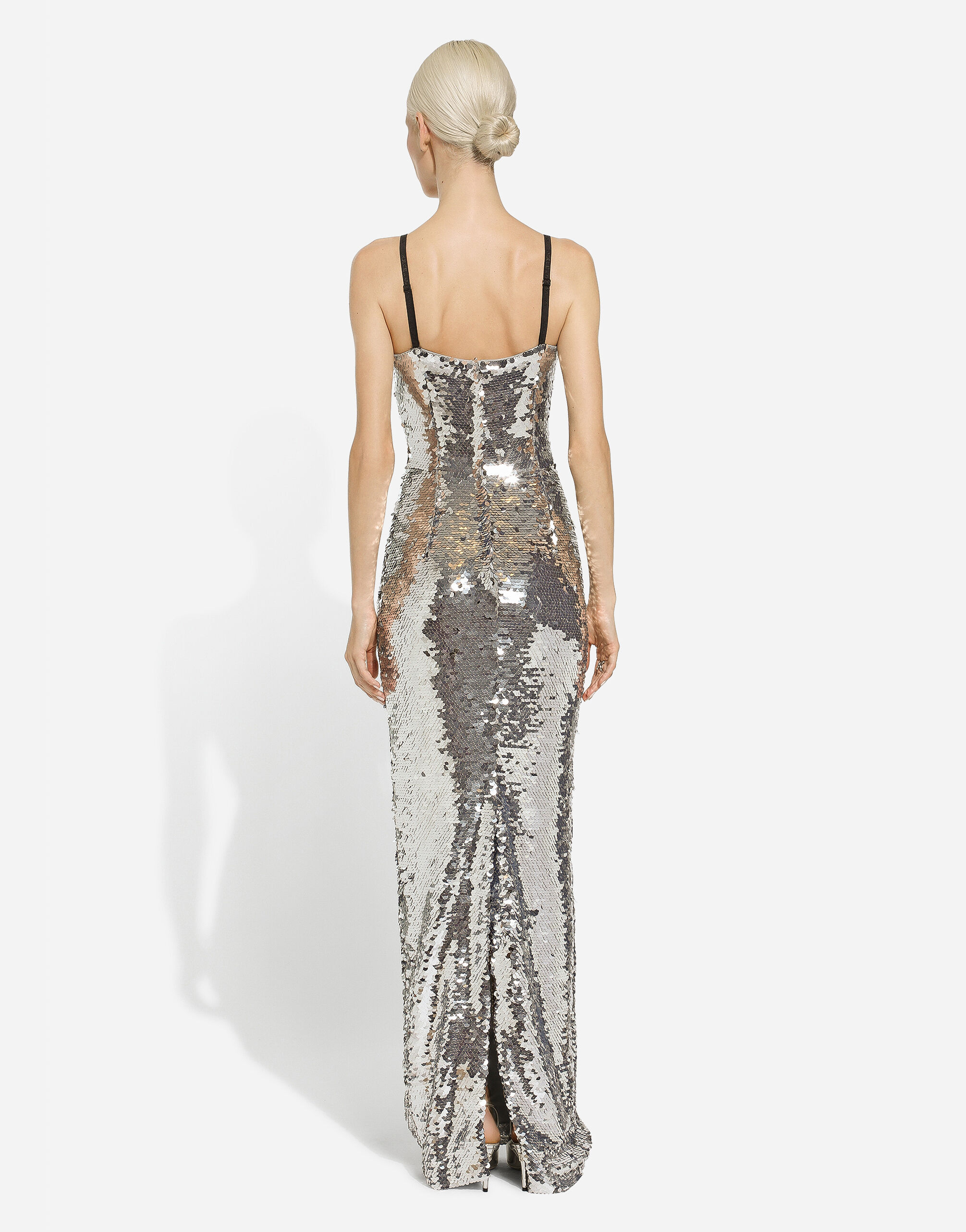 シルバーのメンズ Long sequined dress | Dolce&Gabbana®