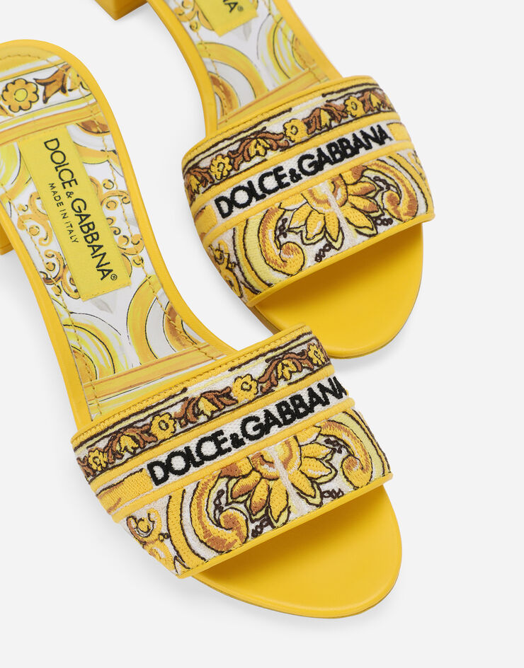 Dolce & Gabbana Mule con pattern maiolica ricamato a filo Stampa CR1748AV804