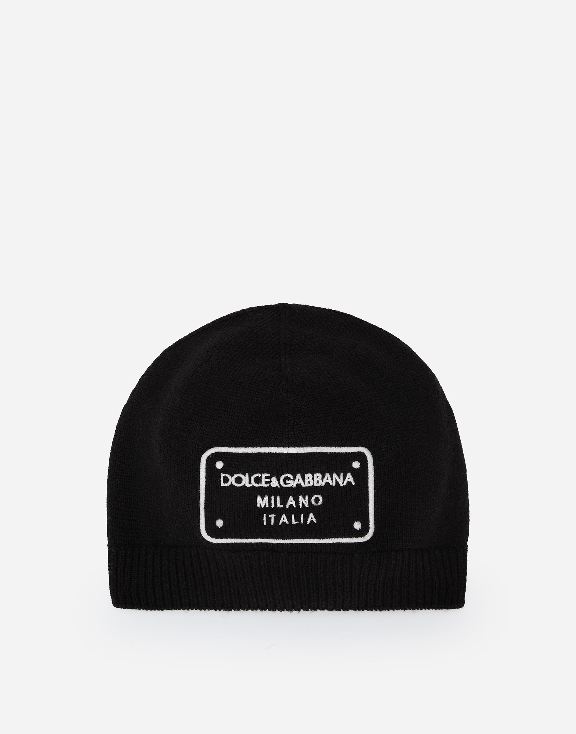 ${brand} Knit hat with logo tag ${colorDescription} ${masterID}
