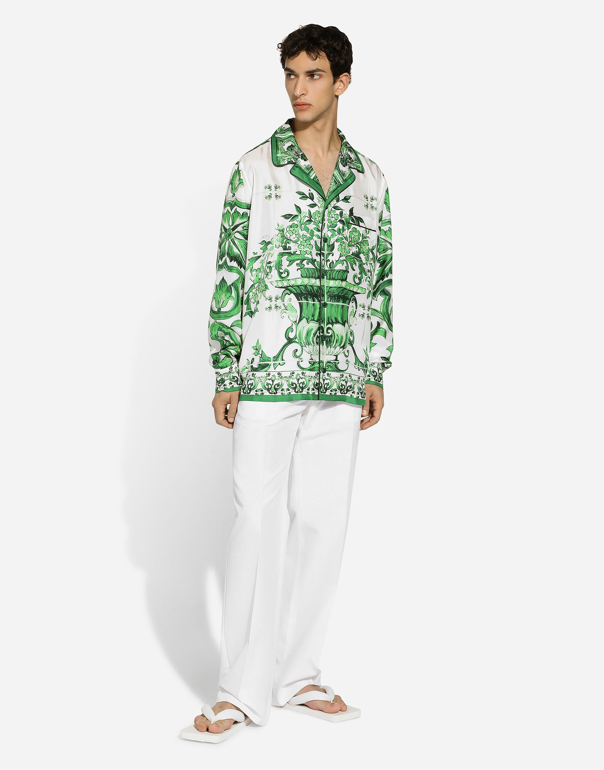 Silk twill shirt with majolica print in Print for | Dolce&Gabbana® US