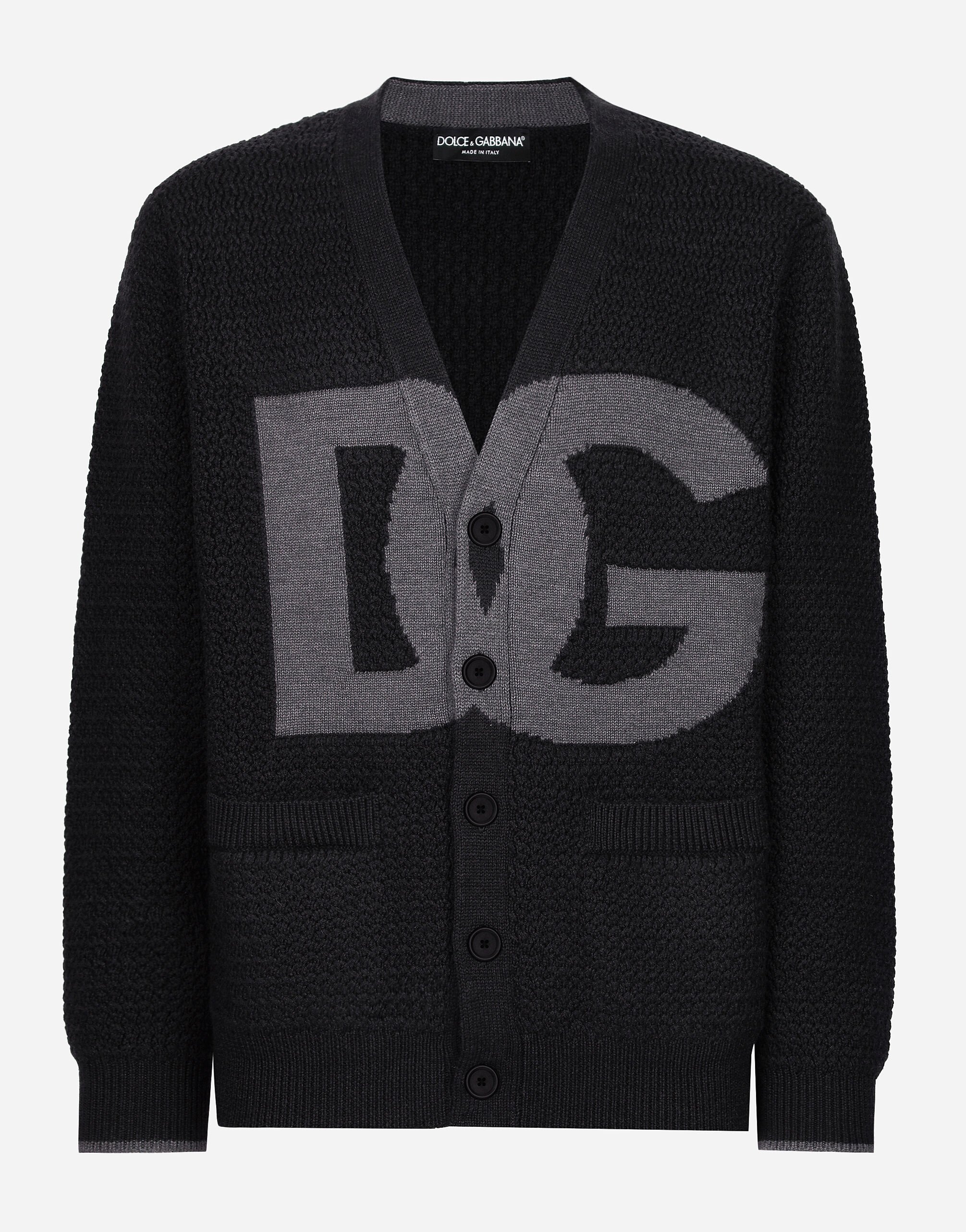 ${brand} Handgefertigter Cardigan aus Wolle ${colorDescription} ${masterID}