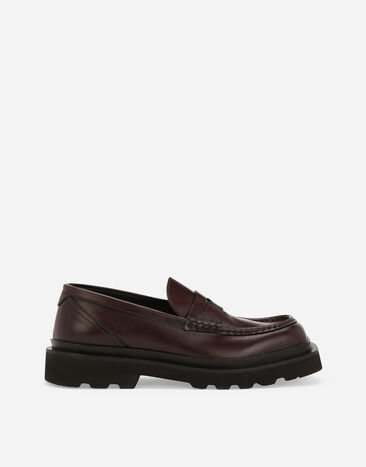 ${brand} Calfskin loafers ${colorDescription} ${masterID}