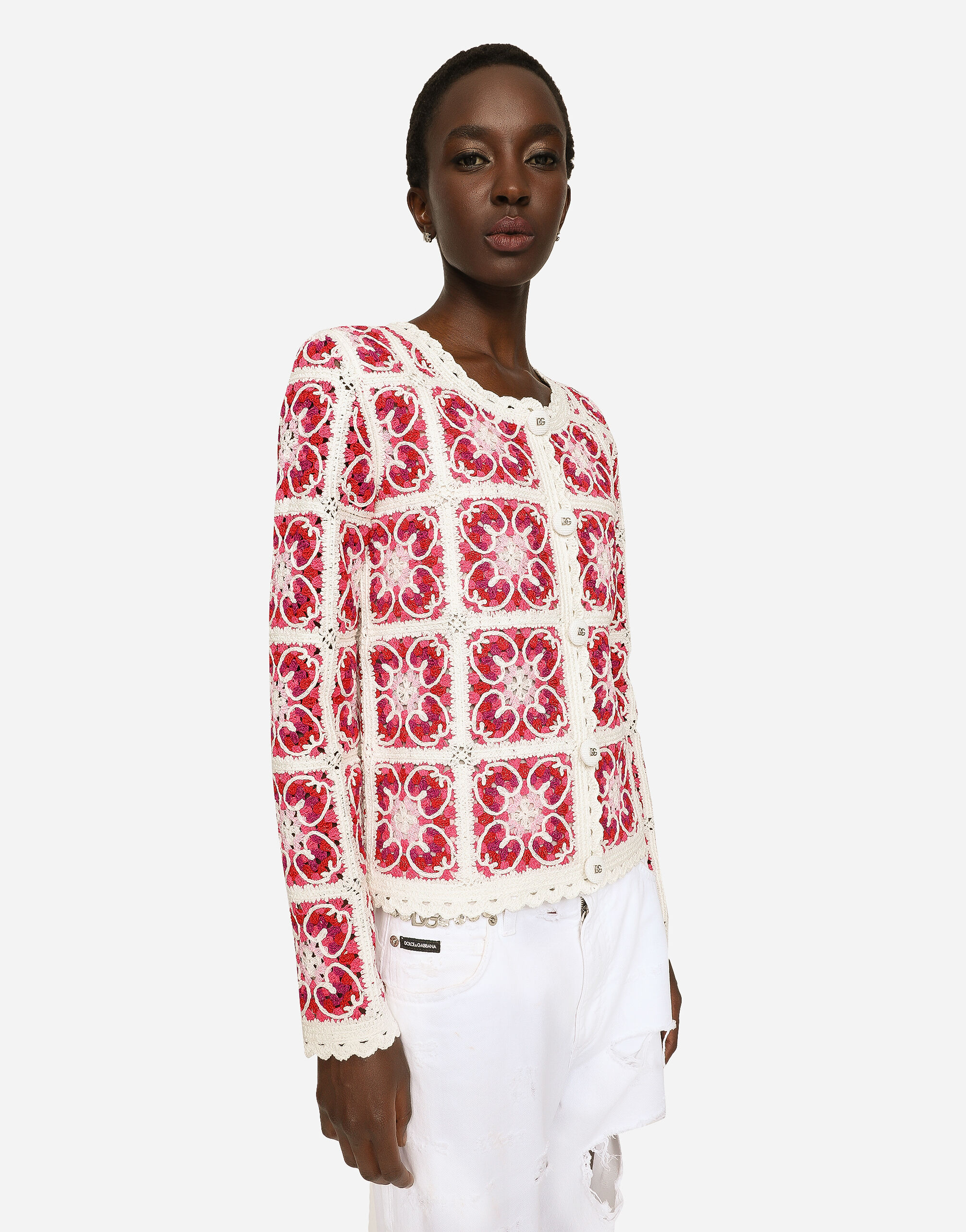 Brick-stitched crochet cardigan with Majolica print