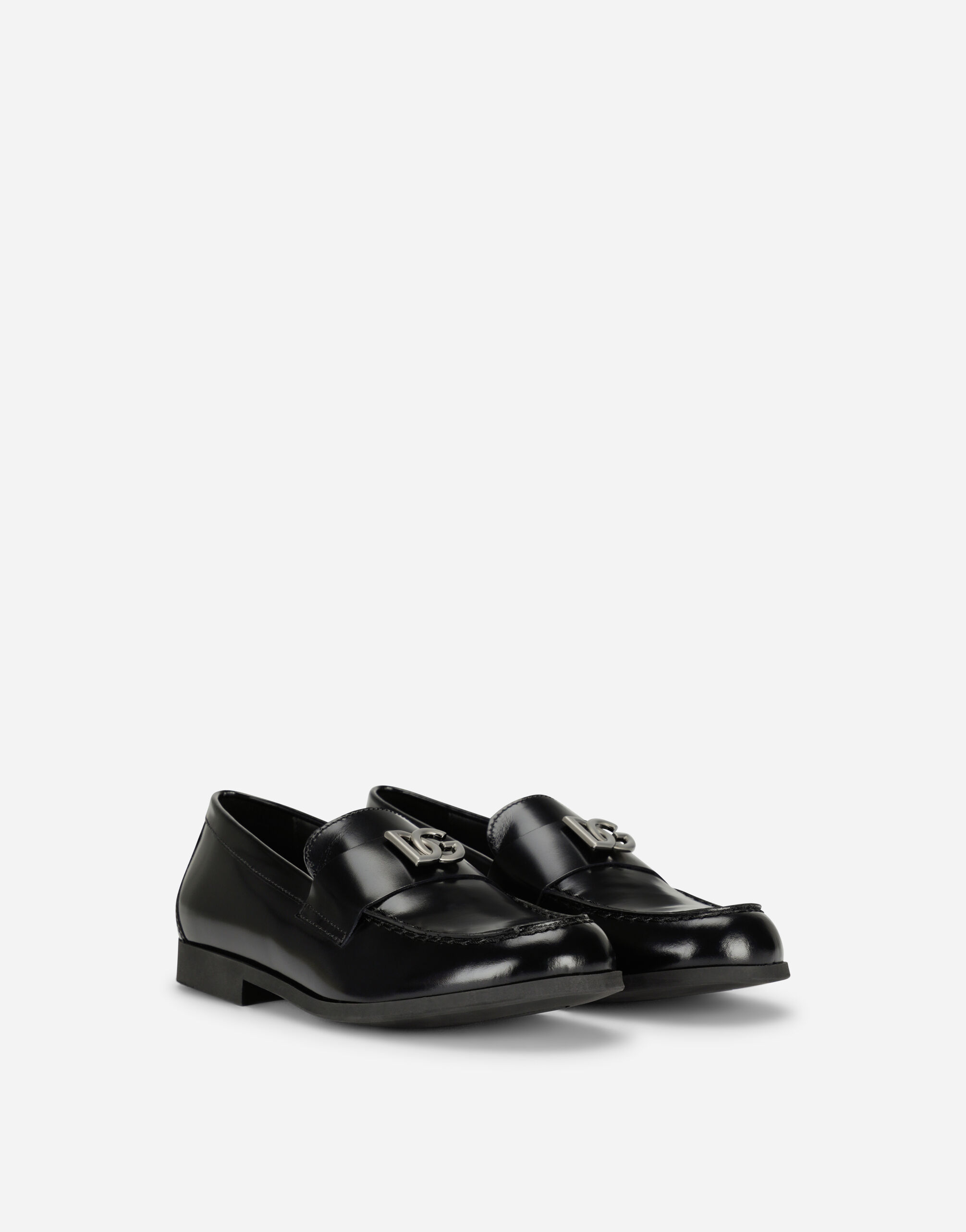 ブラックのメンズ Calfskin loafers with DG logo | Dolce&Gabbana®
