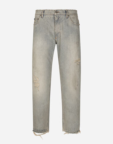 ${brand} Loose denim jeans with abrasions ${colorDescription} ${masterID}