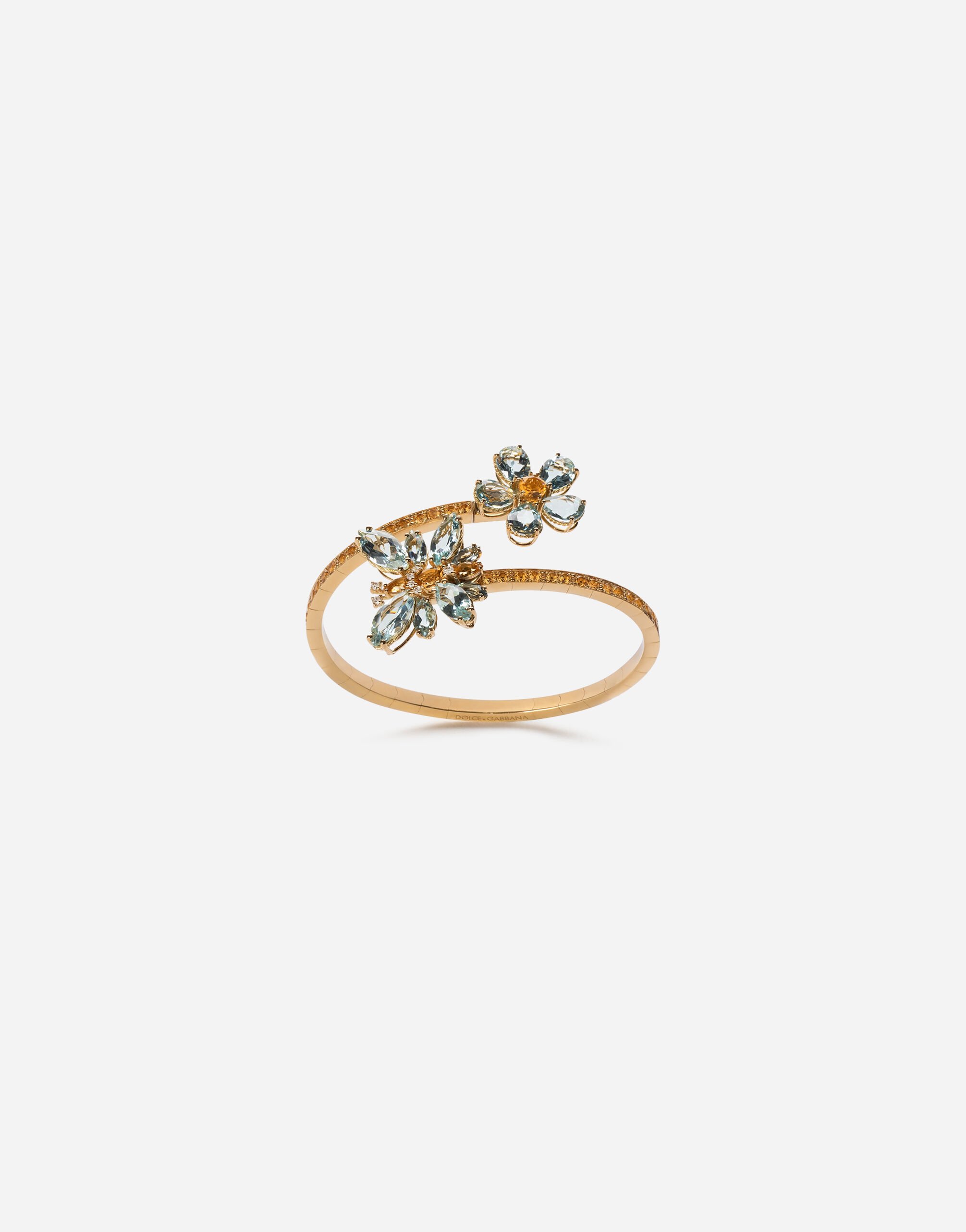 ${brand} Spring yellow gold bracelet with butterfly-shaped settings and floral decoration ${colorDescription} ${masterID}