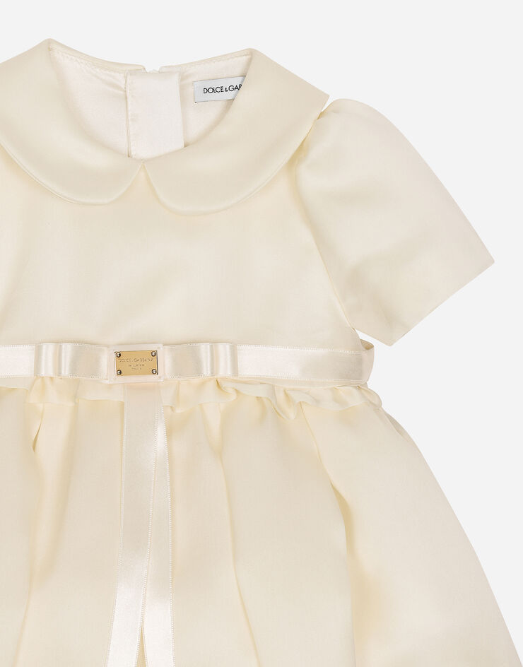 Dolce & Gabbana Vestido de triple organza con placa con logotipo Blanco L23DY7FU1JG