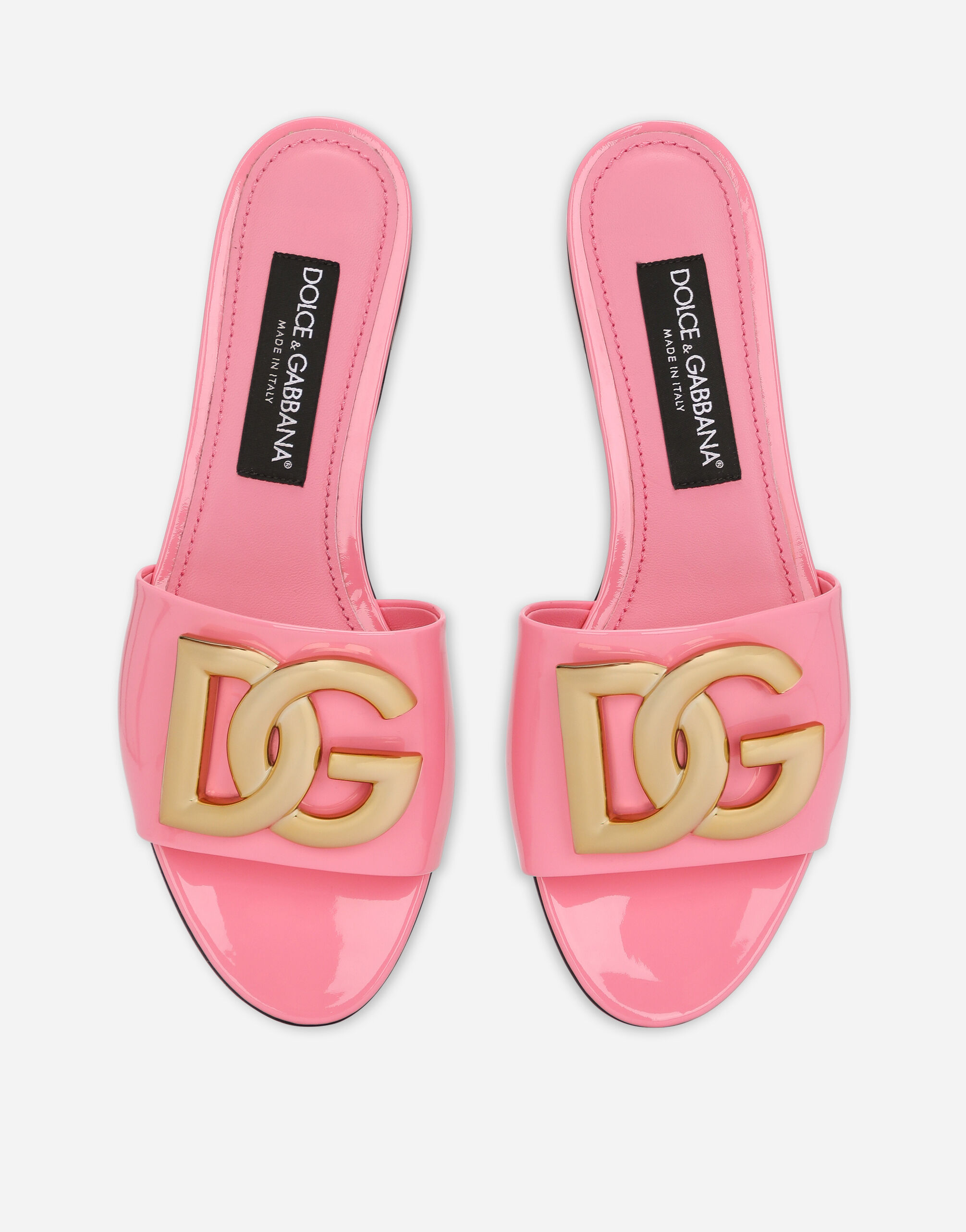 Patent leather sliders with DG logo