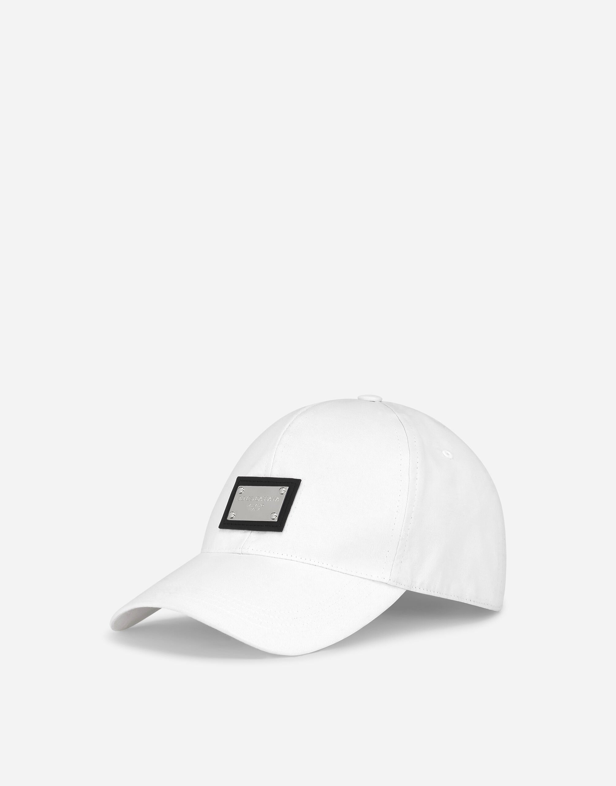${brand} Cotton baseball cap with branded tag ${colorDescription} ${masterID}