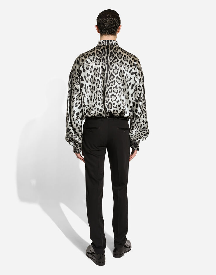 Dolce & Gabbana Super-Oversize-Seidenhemd Leoprint Drucken G5MG0TIS1WT