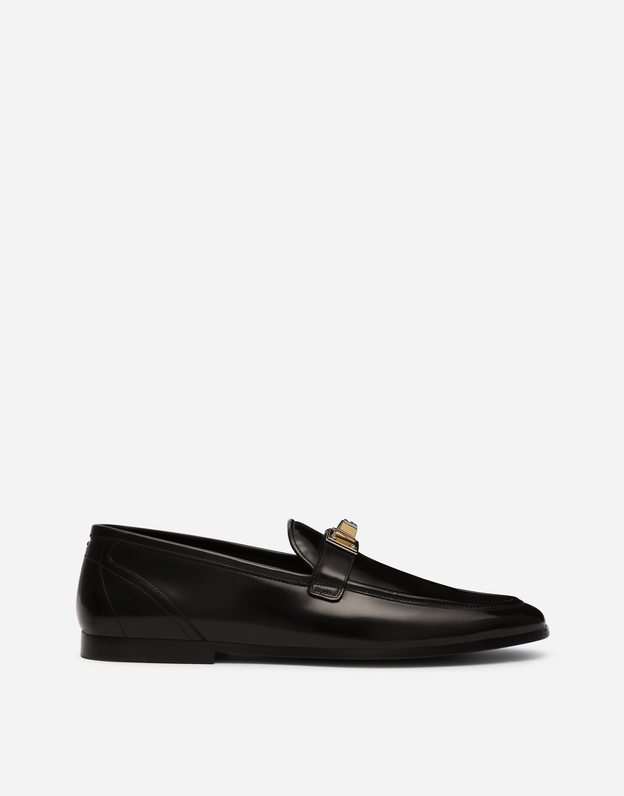 ${brand} Brushed calfskin loafers ${colorDescription} ${masterID}