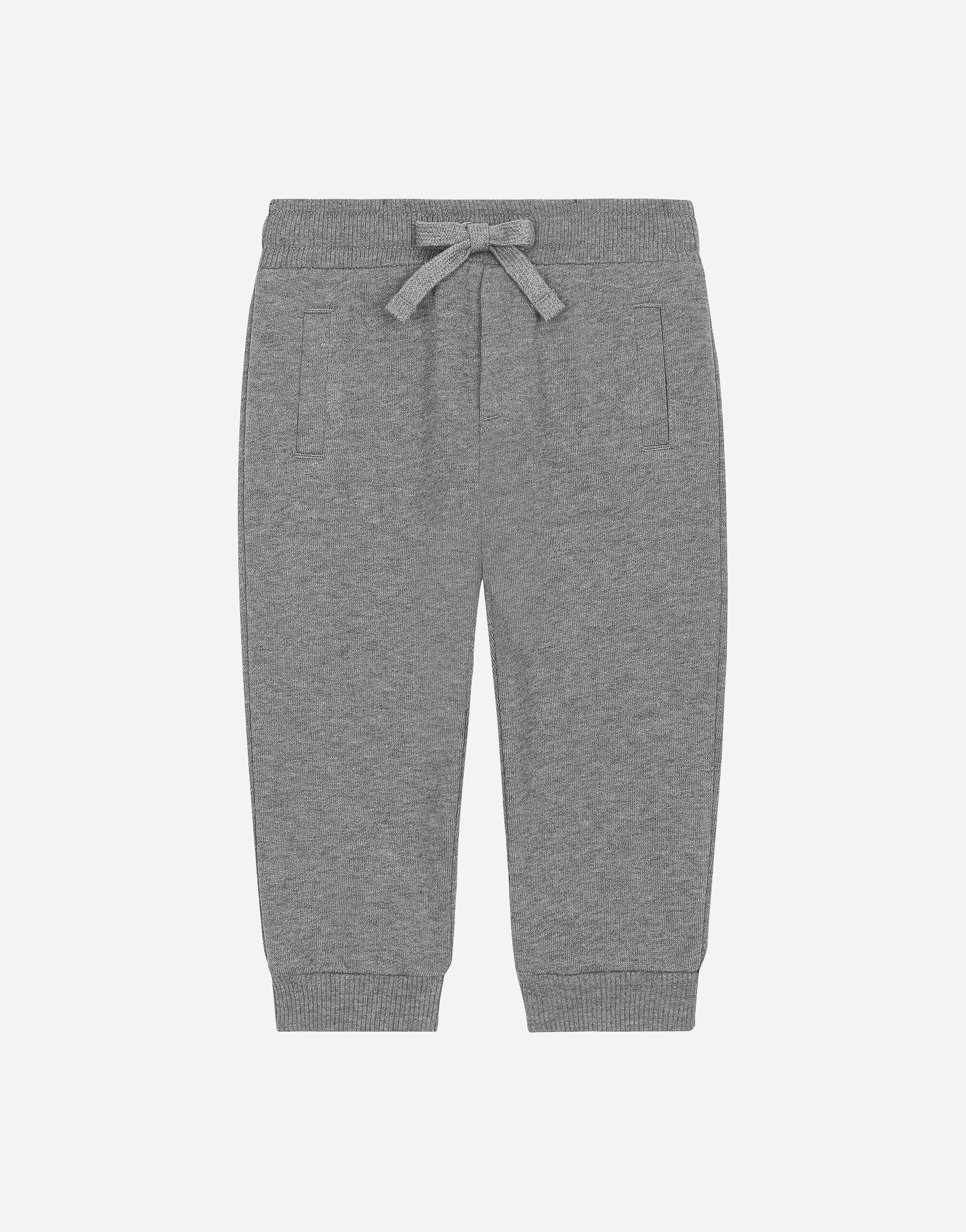 ${brand} Jersey jogging pants with logo tag ${colorDescription} ${masterID}