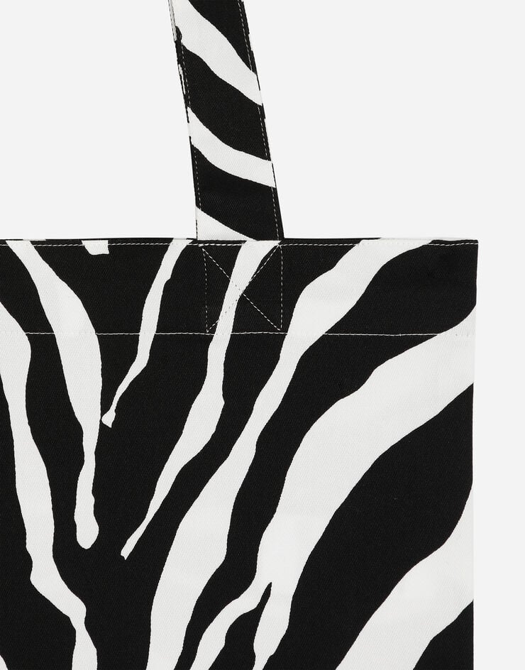 Dolce & Gabbana حقيبة تسوق من قماش كانفاس بطبعة حمار وحشي مطبعة GZ031AGI897
