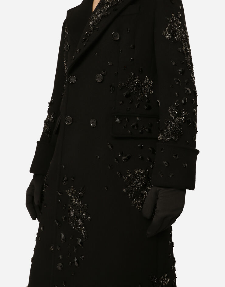 Dolce&Gabbana Zweireihiger Mantel mit Stickereien und Steinen Schwarz G041HZGH090