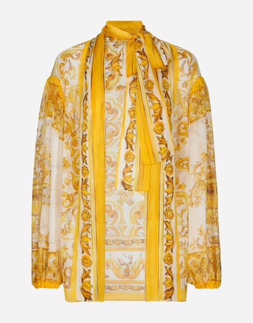 Dolce & Gabbana Рубашка из шифона с бантом и принтом майолики Отпечатки F79EFTHI1TN