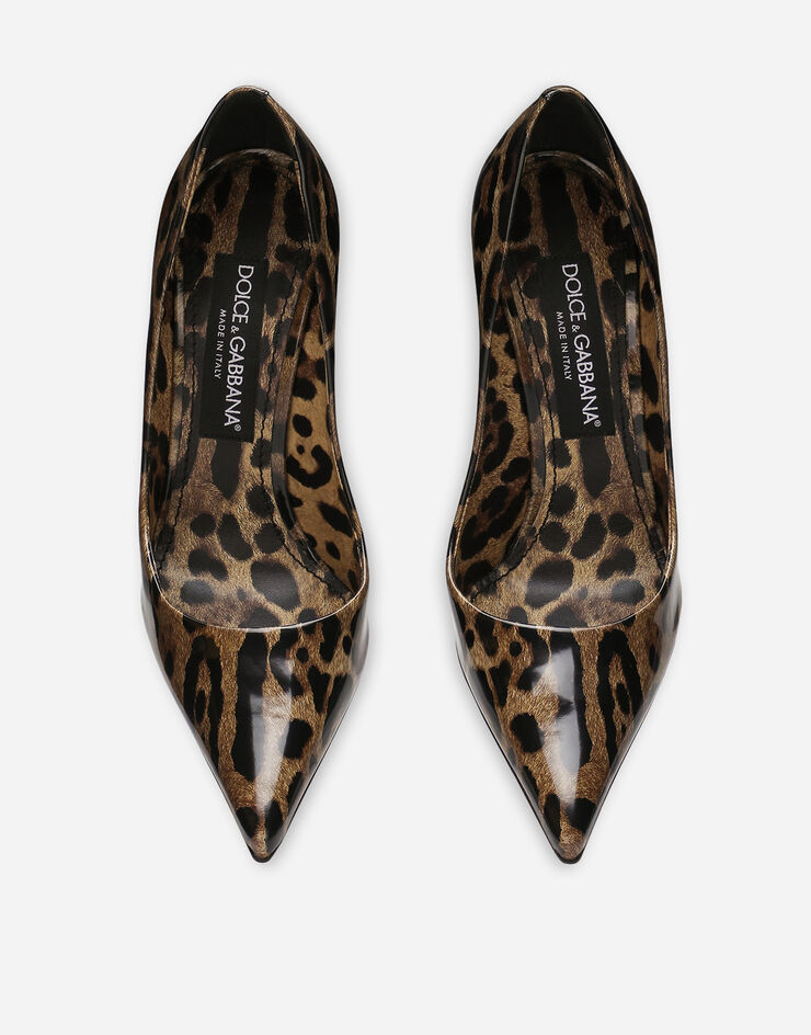 Dolce & Gabbana Pumps aus glänzendem Kalbsleder mit Print Animal-Print CD1841AM568