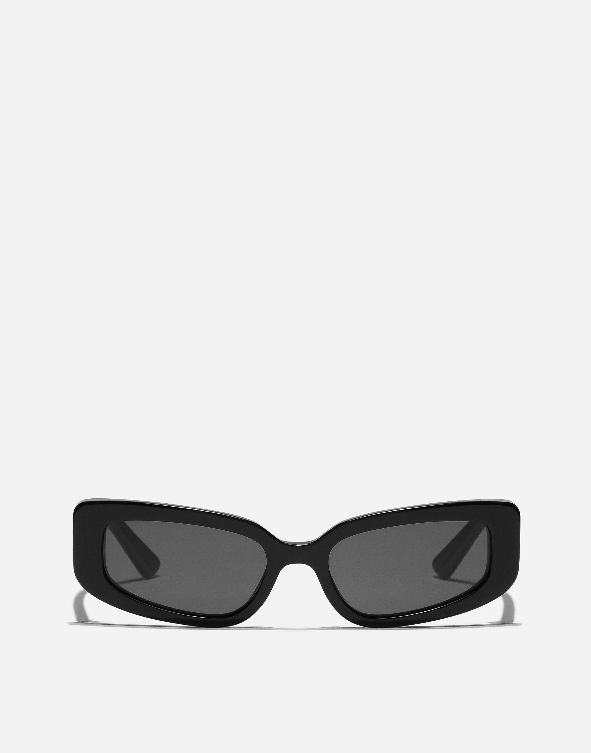 ${brand} DG Essentials sunglasses ${colorDescription} ${masterID}