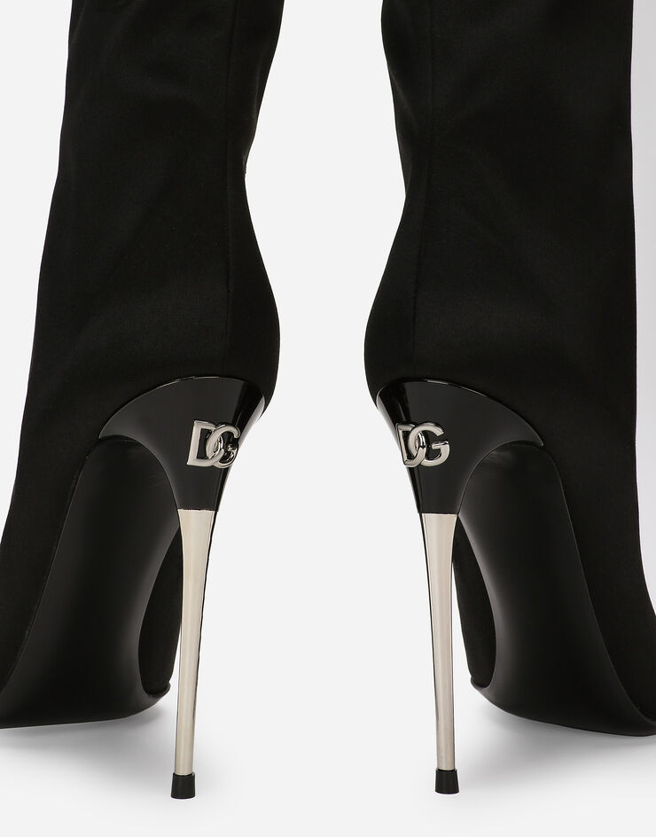 Dolce & Gabbana Satin boots 블랙 CU1126A7630