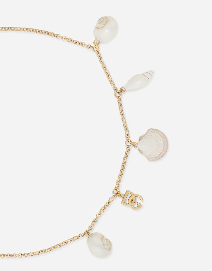 Dolce & Gabbana Necklace with DG logo and shells Gold WNQ6C5W1111