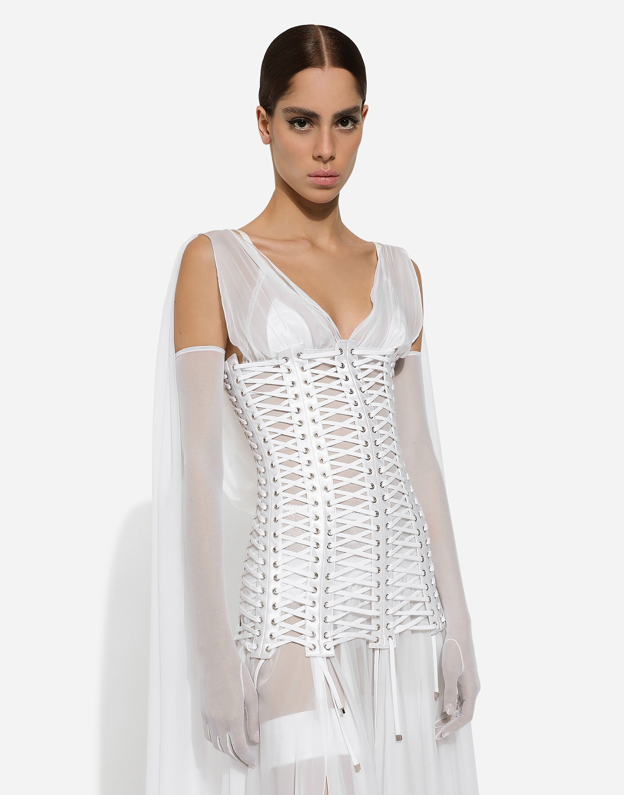 Long tulle gloves in White for Women | Dolce&Gabbana®