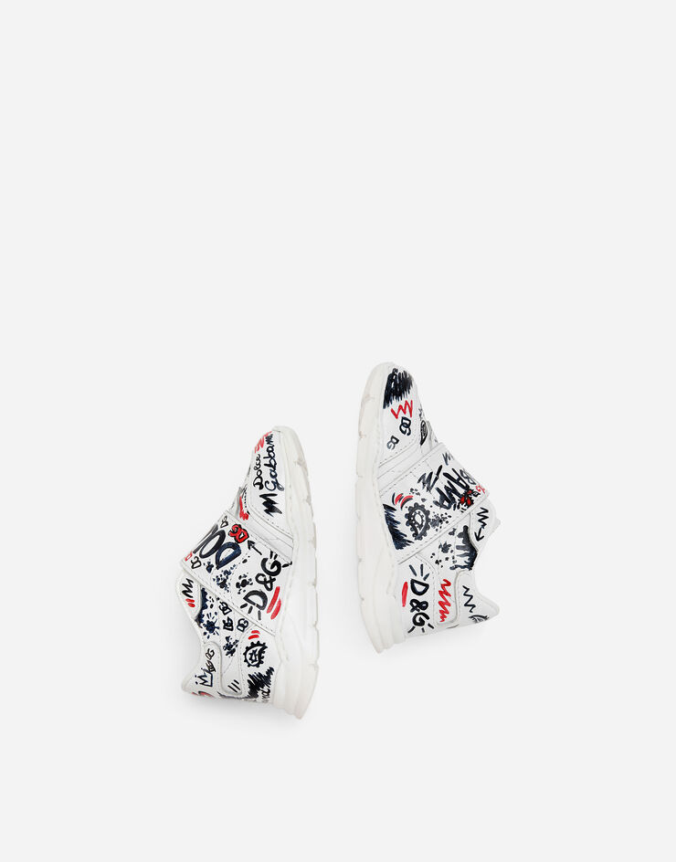 Dolce & Gabbana Low-Top-Sneaker Daymaster aus Kalbsleder mit Graffiti-Print Mehrfarbig DN0145AI668