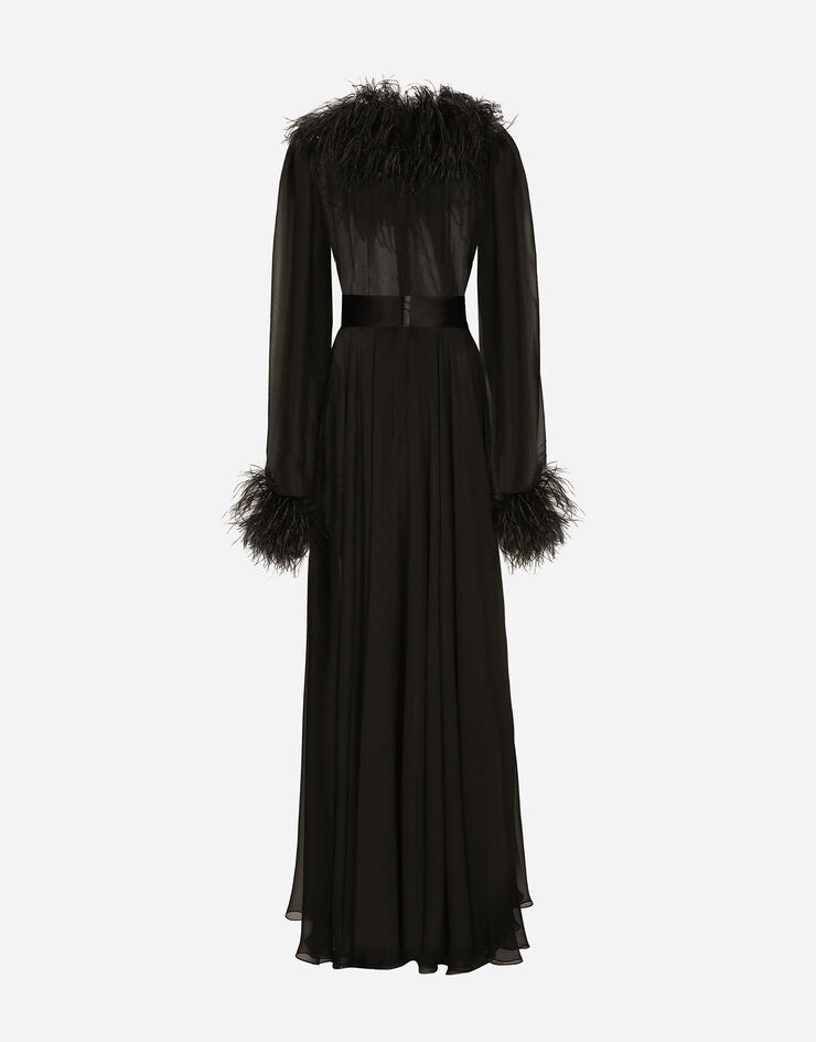 Dolce & Gabbana Robe longue en mousseline de soie avec détails en plumes d’autruche Noir F6JRCTFU1AT