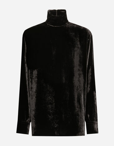 ${brand} Loose velvet turtleneck with shirt cuffs ${colorDescription} ${masterID}