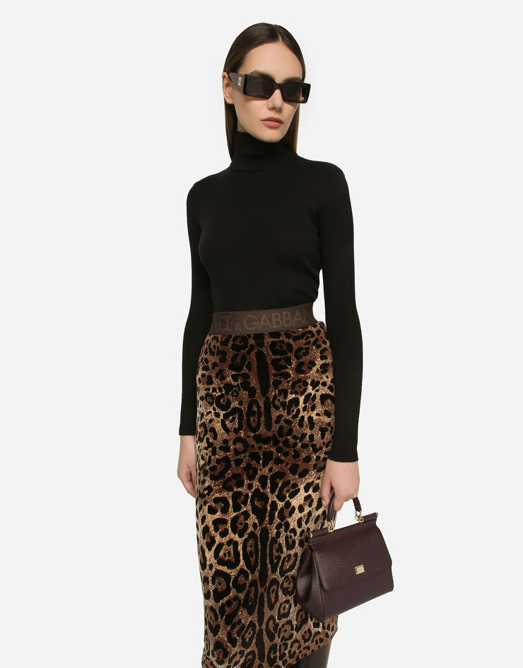 Leopard Jacquard Pencil Skirt
