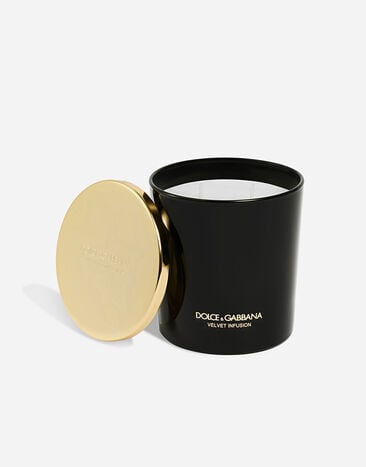 ${brand} Velvet Infusion Scented Candle ${colorDescription} ${masterID}