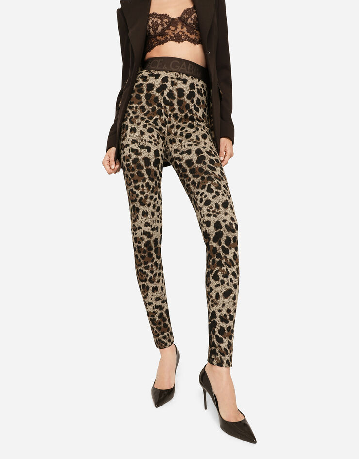Jersey leggings with jacquard leopard design in Multicolor for