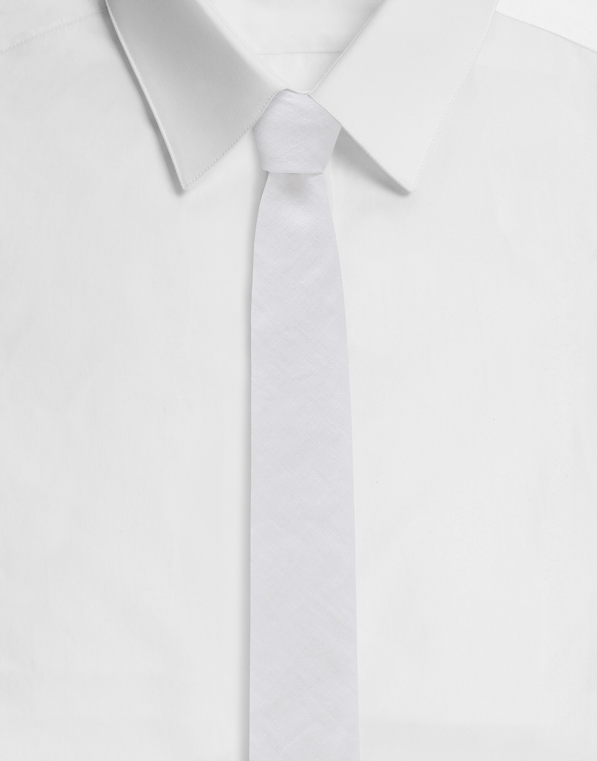 ${brand} Linen tie with DG logo ${colorDescription} ${masterID}