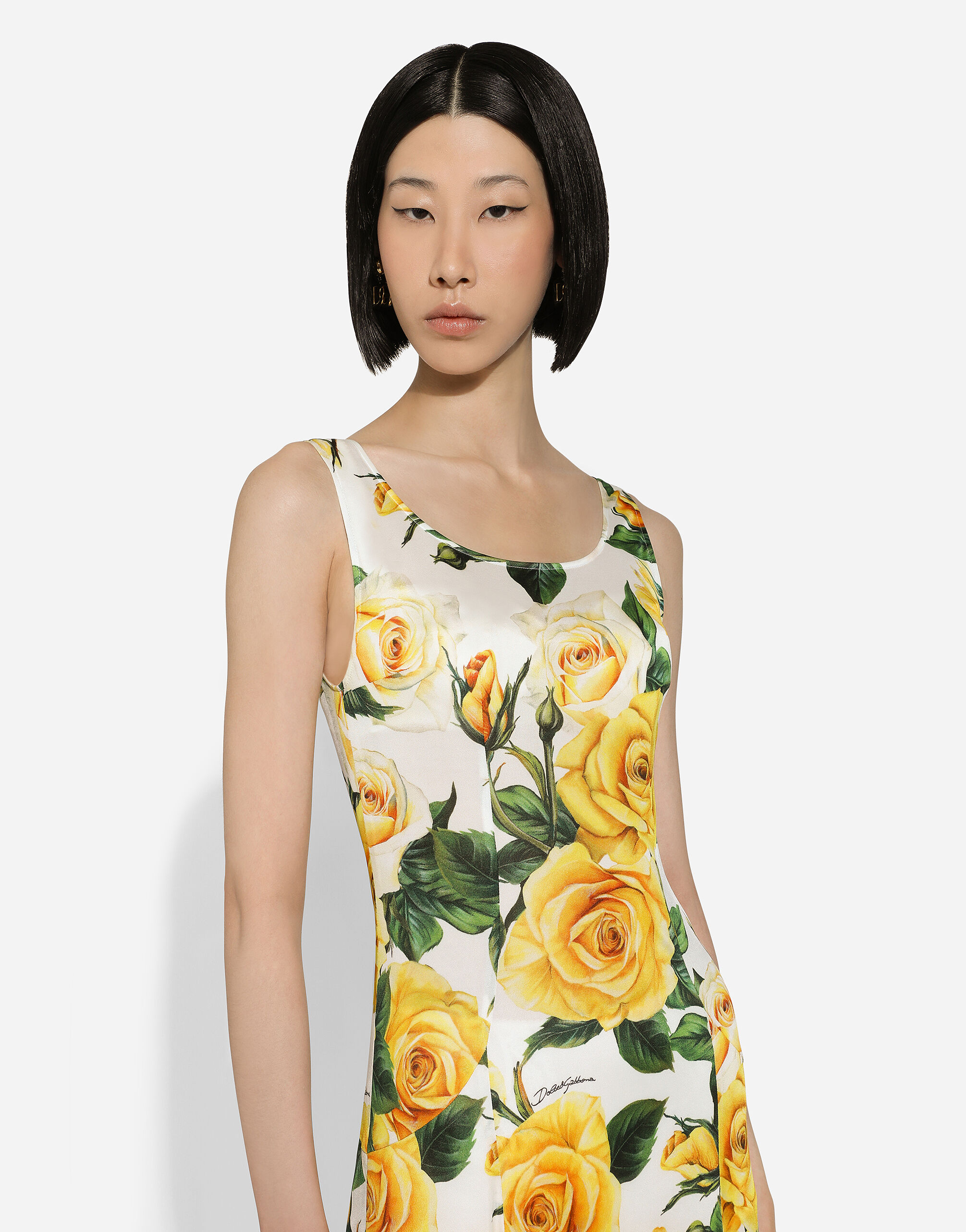 Long organzine round-neck dress with yellow rose print in Print 