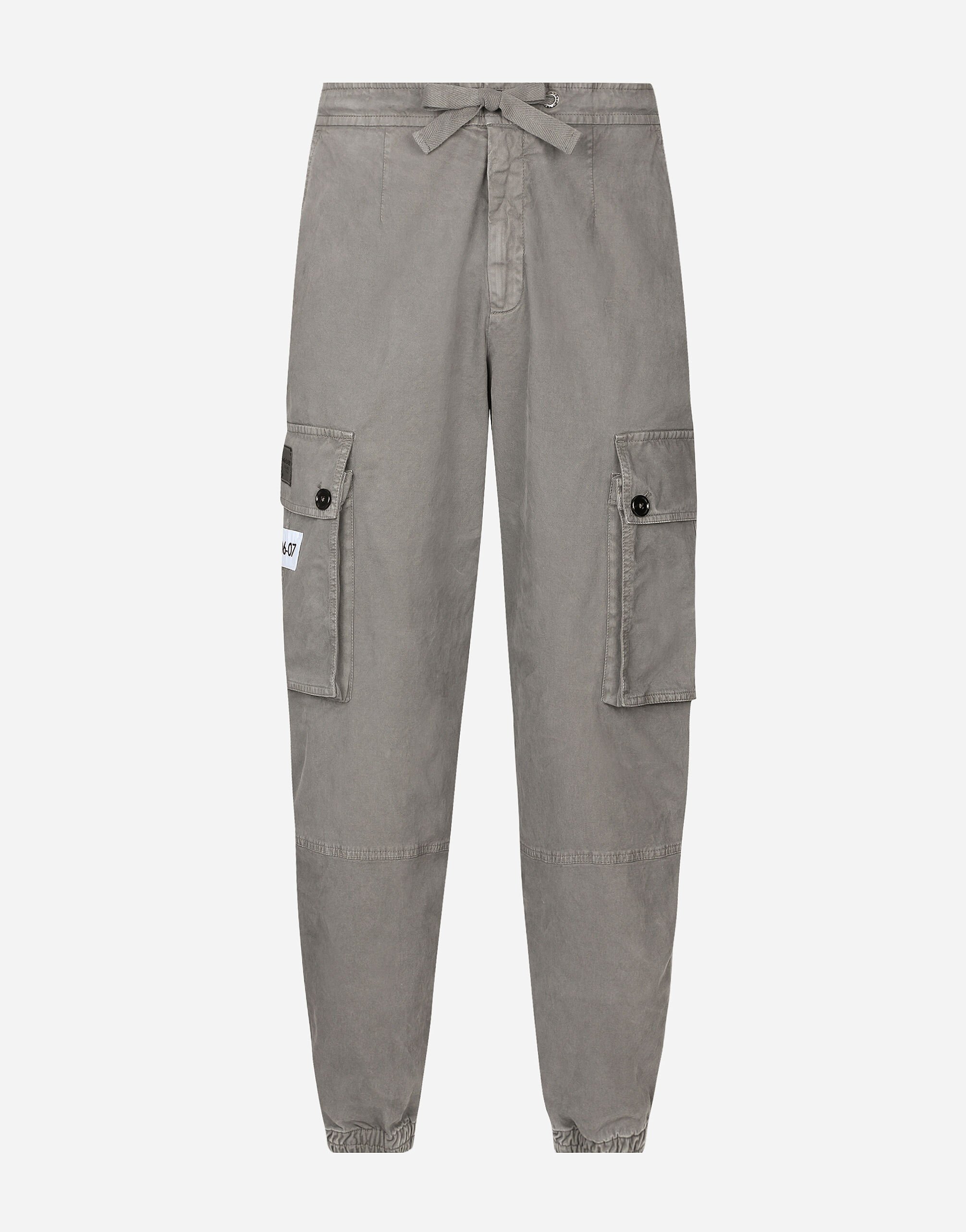 ${brand} Pantaloni cargo in cotone ${colorDescription} ${masterID}