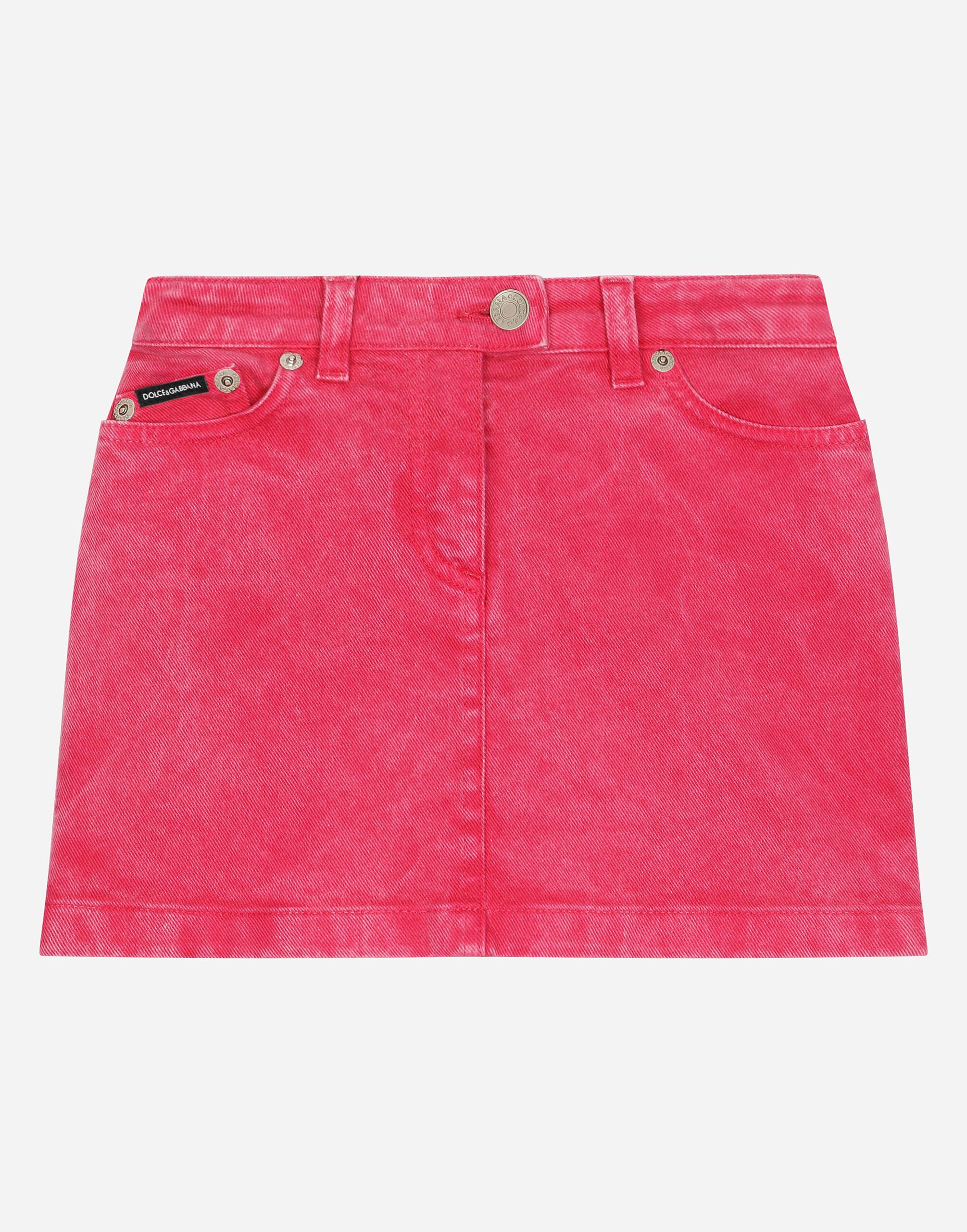 ${brand} 5-pocket washed-look denim skirt with branded tag ${colorDescription} ${masterID}