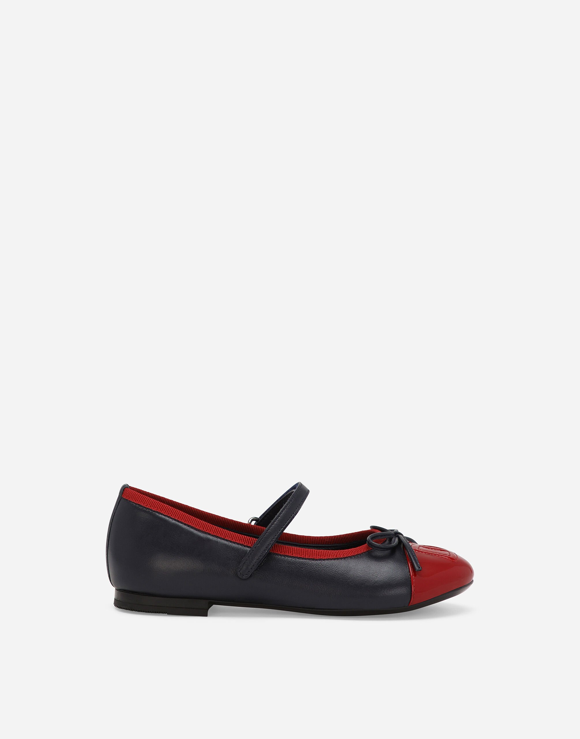 ${brand} Ballerines en cuir de veau et verni avec nœud ${colorDescription} ${masterID}