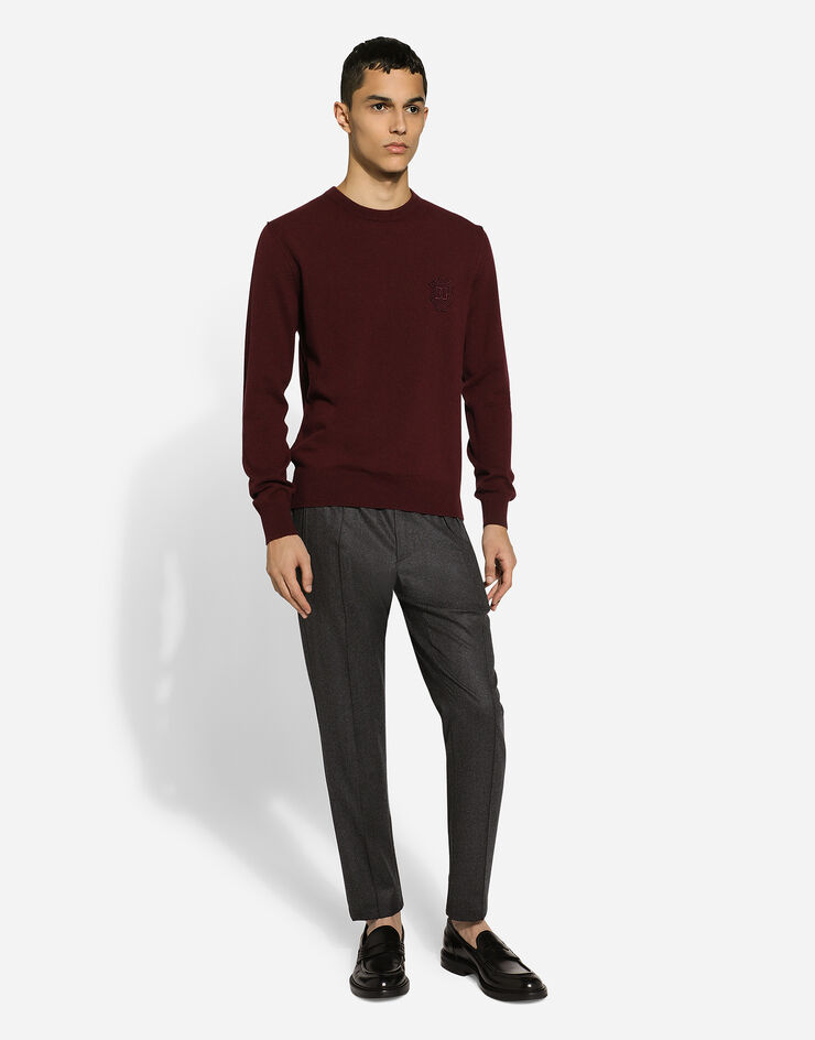 Dolce & Gabbana Cashmere round-neck sweater with DG embroidery Bordeaux GXX02ZJAWXS