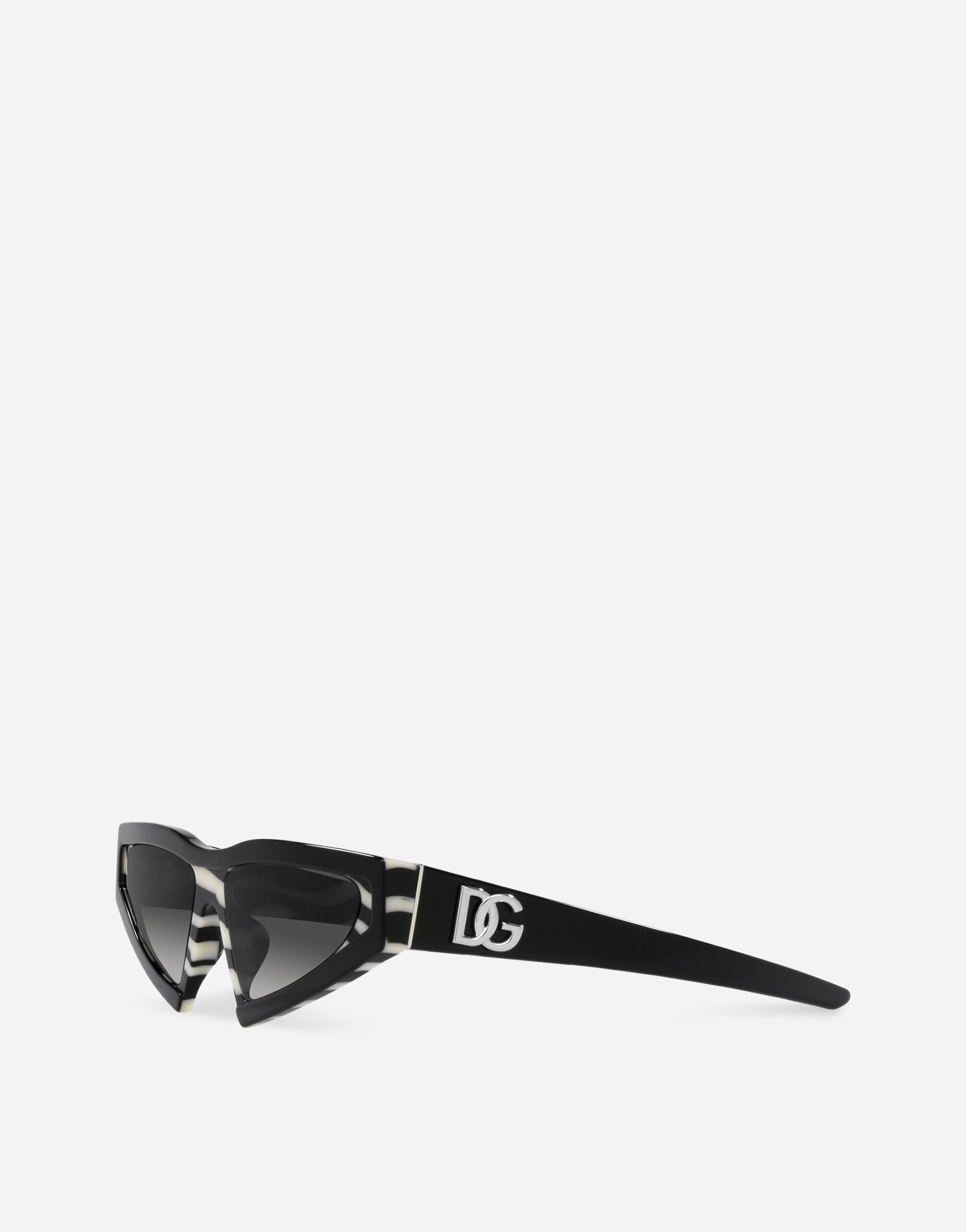 Dolce and discount gabbana zebra sunglasses