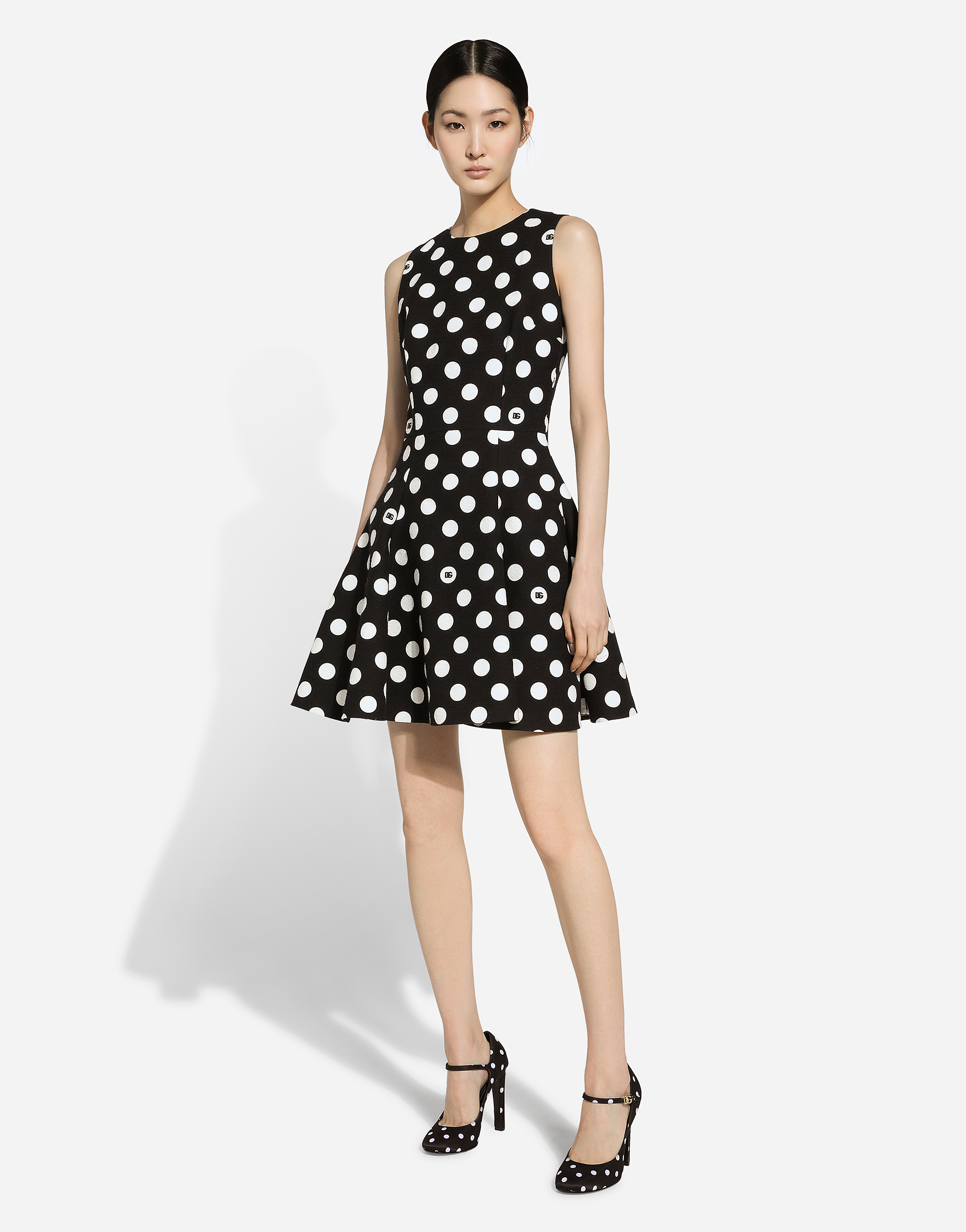 Shop Dolce & Gabbana Short Cotton Rush-stitch Brocade Dress With Polka-dot Print In プリ