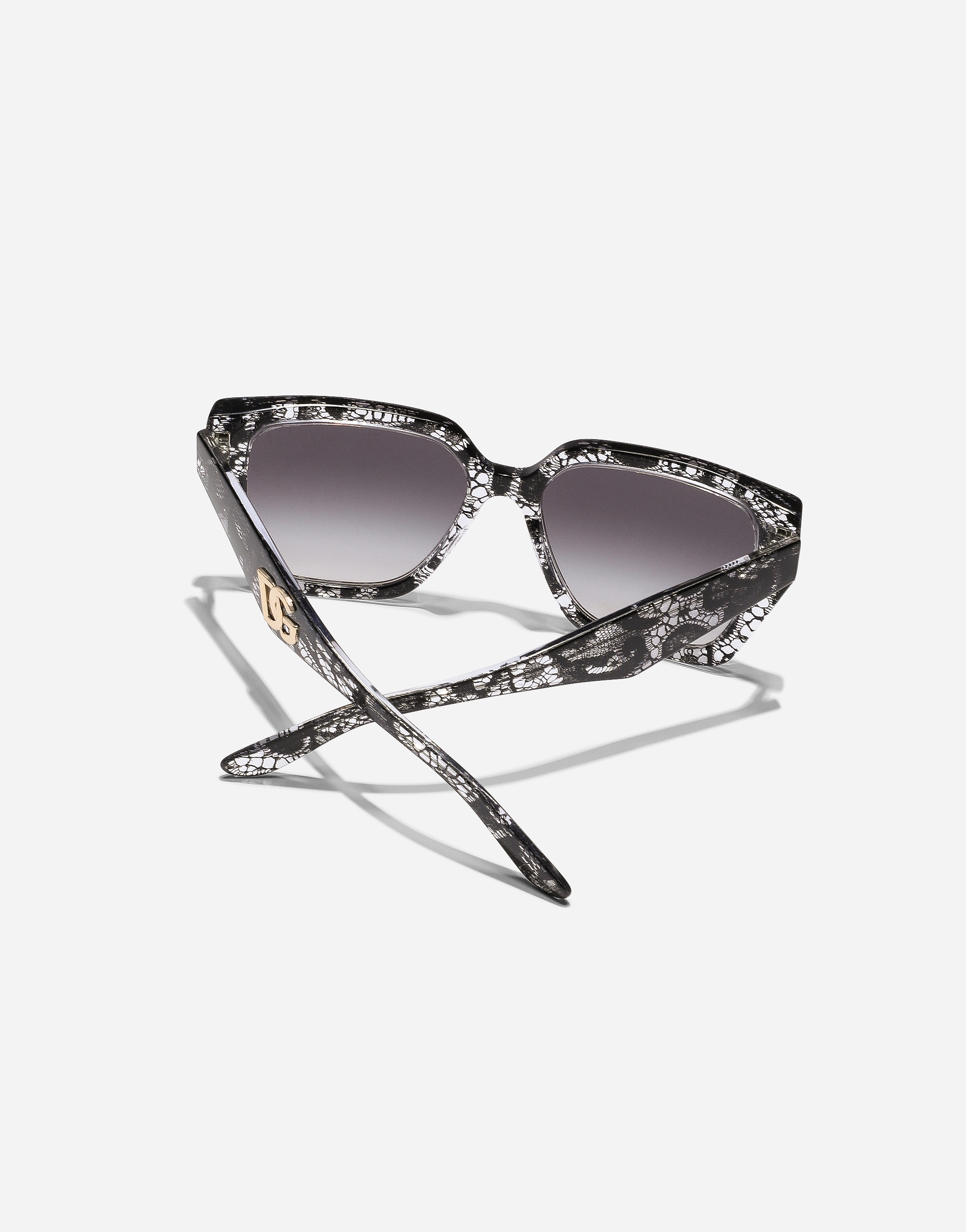 Dolce gabbana hot sale folding sunglasses