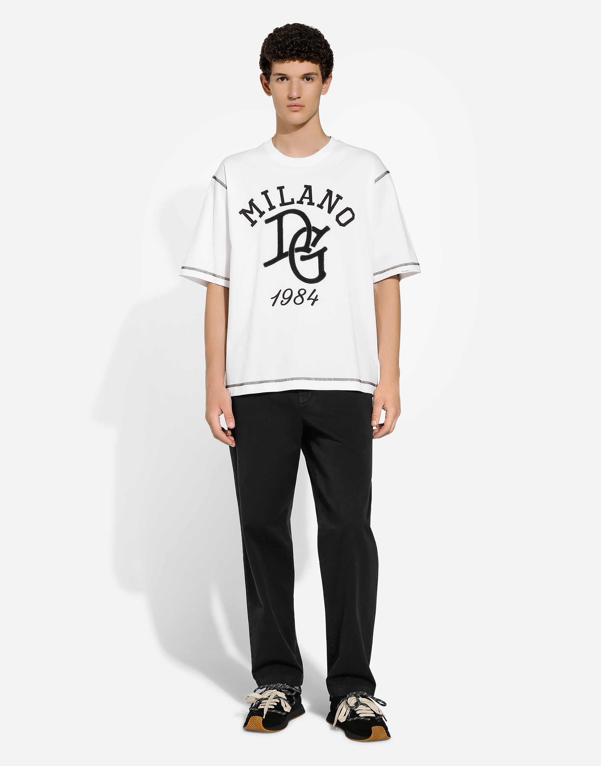 Shop Dolce & Gabbana Cotton T-shirt With Dg Logo Embroidery In ホワイト