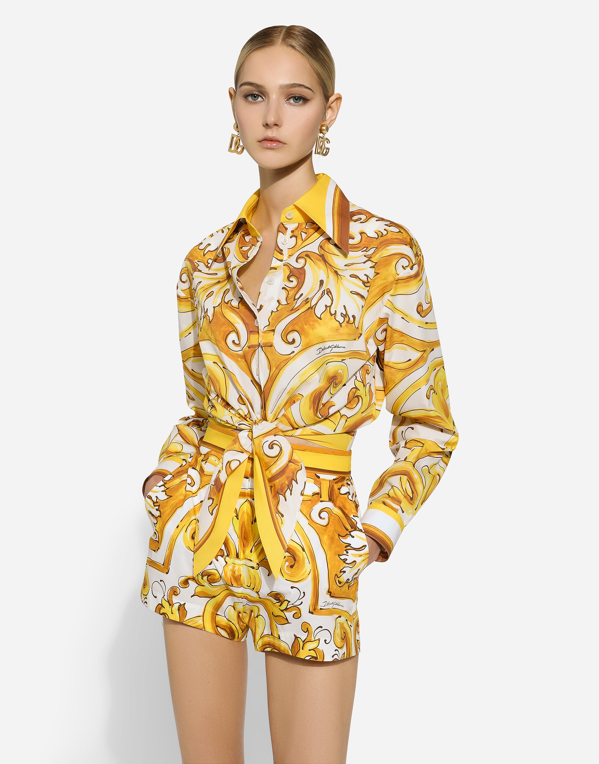 Shop Dolce & Gabbana Cropped Cotton Poplin Shirt With Majolica Print