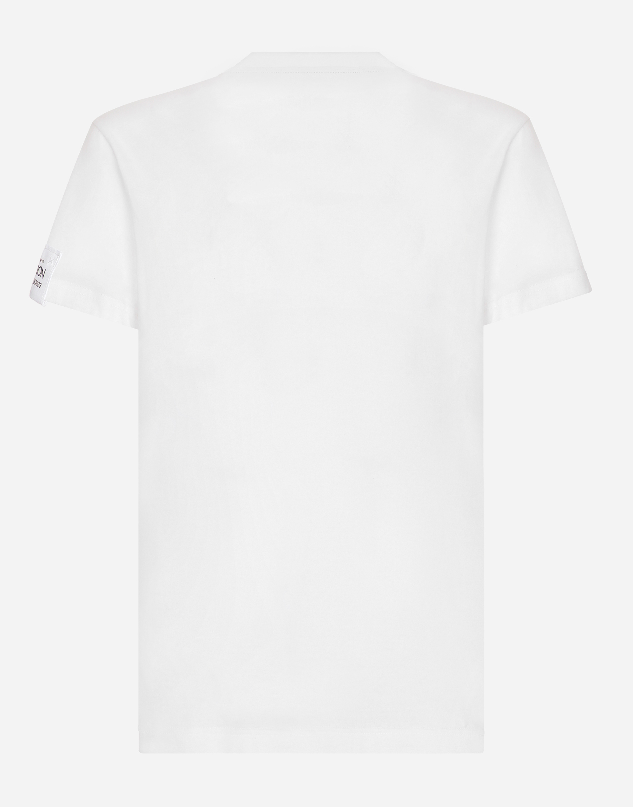Shop Dolce & Gabbana Cotton Round-neck T-shirt With Patch In White